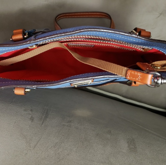 New small Dooney & Bourke shopper - Picture 6 of 6